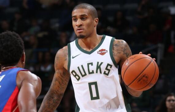 比赛不到两 比赛不到两